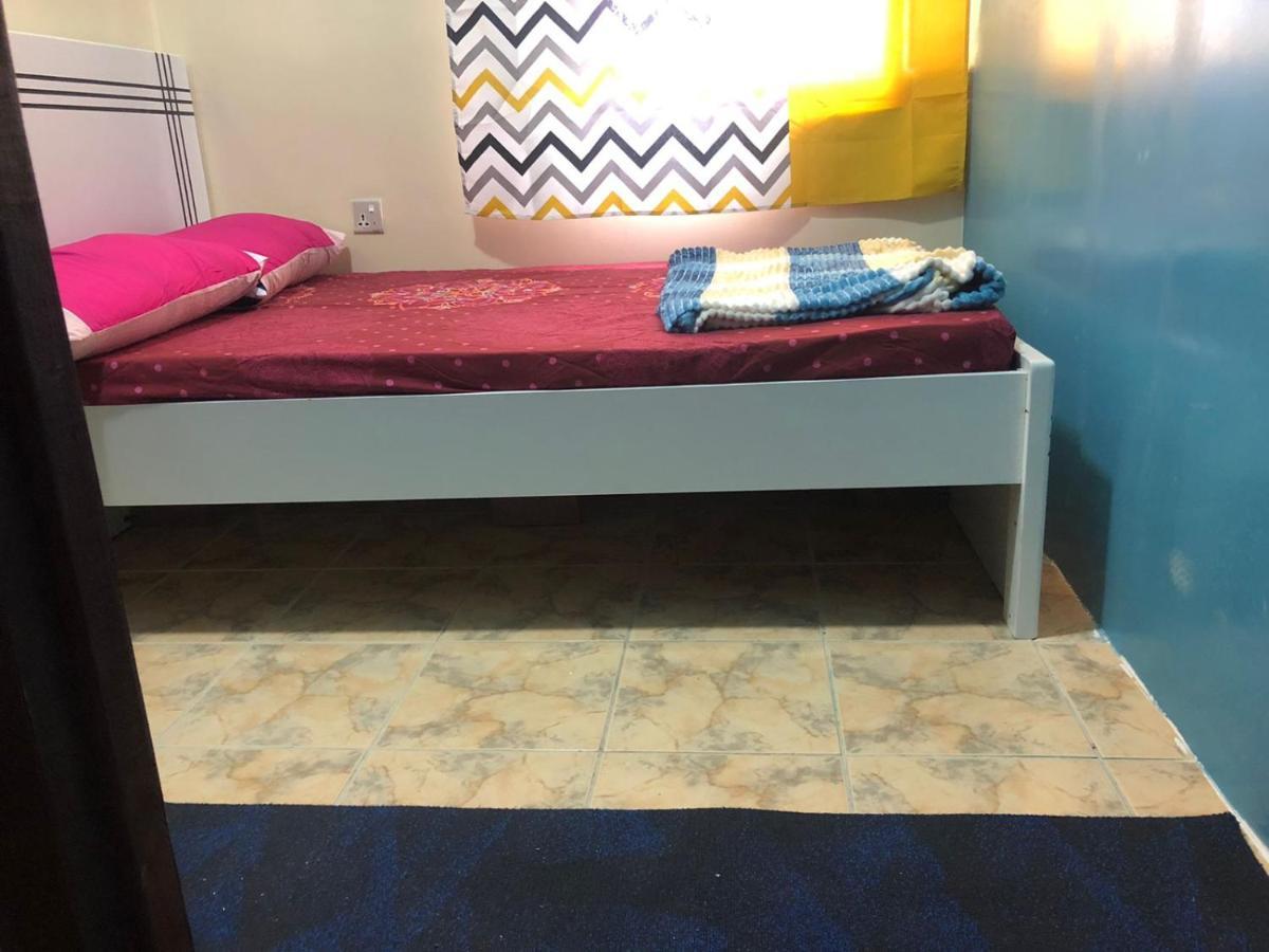 Moon Backpackers , Al Rigga , Partition For Couples And For Singles Dubai Exterior foto