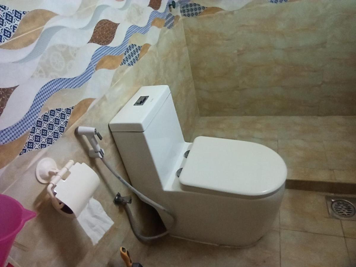 Moon Backpackers , Al Rigga , Partition For Couples And For Singles Dubai Exterior foto