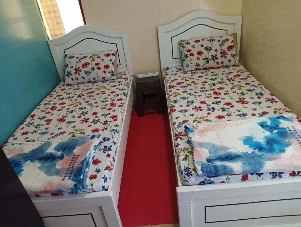 Moon Backpackers , Al Rigga , Partition For Couples And For Singles Dubai Exterior foto