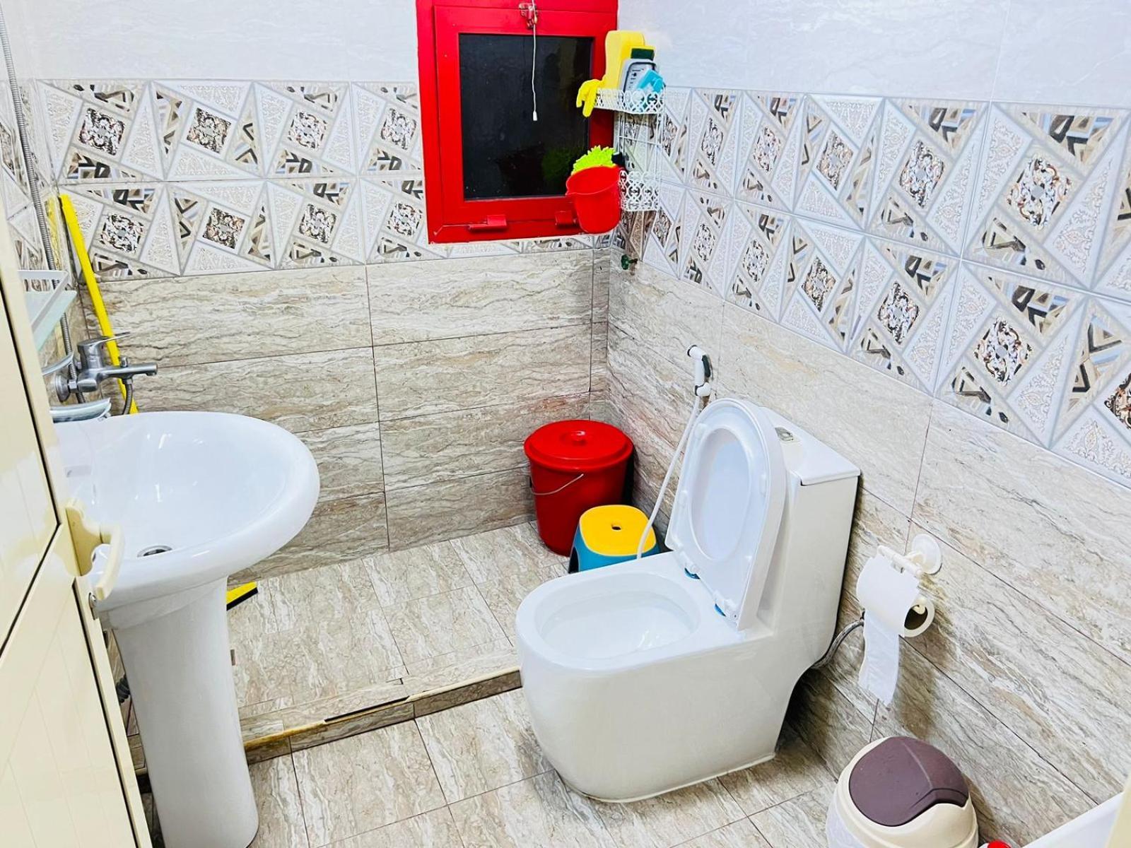 Moon Backpackers , Al Rigga , Partition For Couples And For Singles Dubai Exterior foto